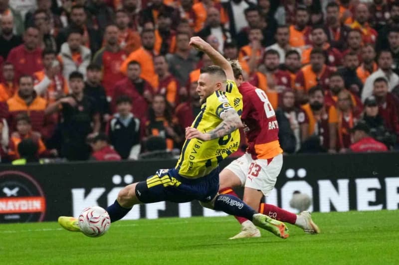 Trendyol Süper Lig’in 9. Haftasında oynanan derbide Galatasaray, sahasında Fenerbahçe'yi 2-1 mağlup