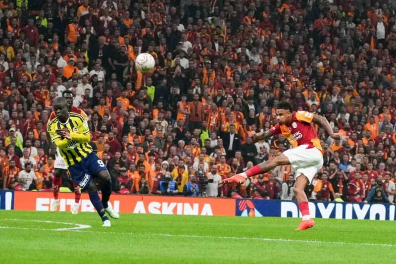 Trendyol Süper Lig’in 9. Haftasında oynanan derbide Galatasaray, sahasında Fenerbahçe'yi 2-1 mağlup