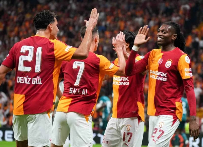 Galatasaray ile Kasımpaşa arasında Süper Lig maçına hazırlıklar RAMS Park’ta devam ediyor