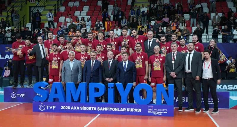 Kırıkkale Merkez Yeni Spor Salonu'nda oynanan 2026 Voleybol Erkekler AXA Sigorta Şampiyonlar Kupası mücadelesinde Galata