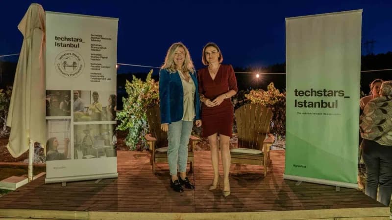 Techstars Startup Weekend Urla etkinliğinde girişimciler Bilişim Vadisi İzmir Kampüsü’nde projelerini geliştiriyor