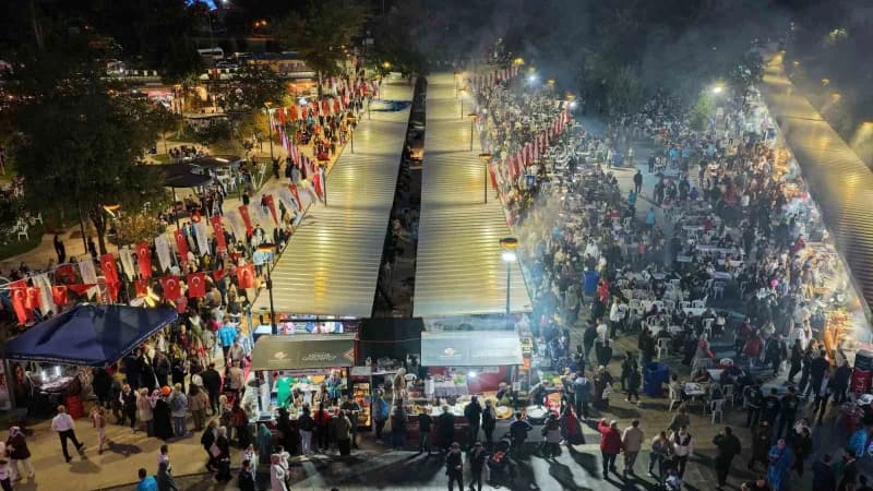 GastroAntep'te lezzet, emek ve kültürün buluştuğu stantlara Başkan Şahin'den yakın ilgi
