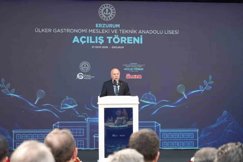 Erzurum Büyükşehir belediyesi Başkanı Mehmet Sekmen