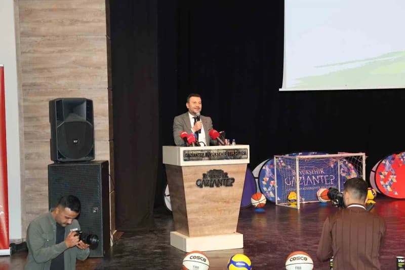 Gaziantep Gençlik ve Spor İl Müdürü Numan Nafiz Şahin