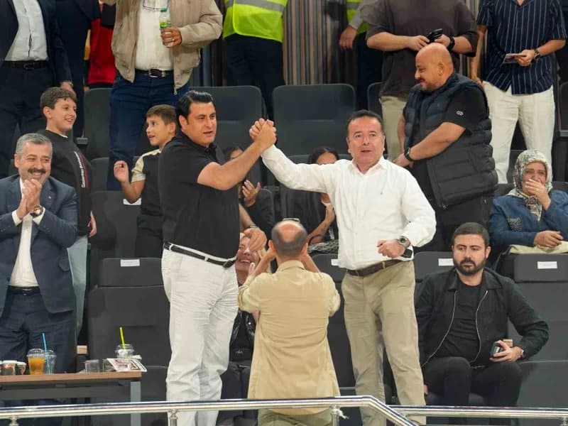 Gaziantep Basketbol’dan şampiyonluk yolunda önemli galibiyet