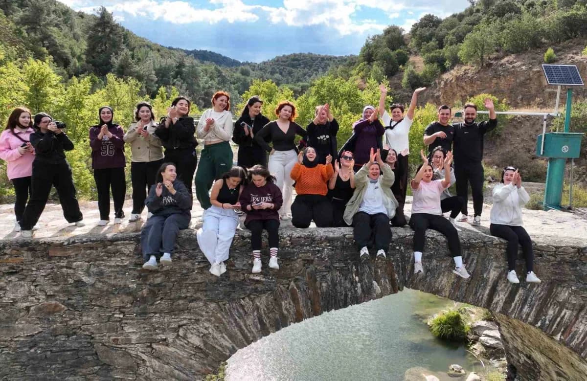 Gençlik ve Spor Bakanlığı tarafından hayata geçirilen "Sporla Şehrini Keşfet" etkinlikleri kapsamında Gördes’te düzenlen