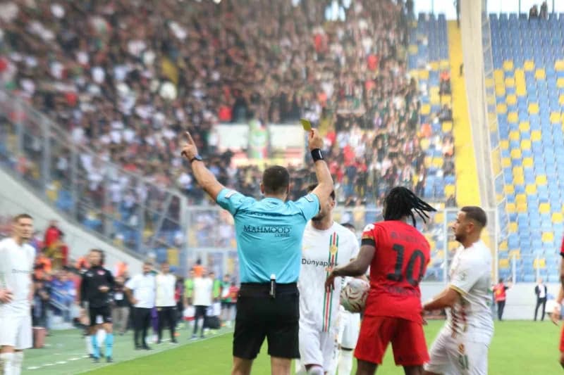 Trendyol Süper Lig'in 7. Haftasında Gençlerbirliği, sahasında mücadele ettiği Amed Sportif Faaliyetler ile 2-2 berabere