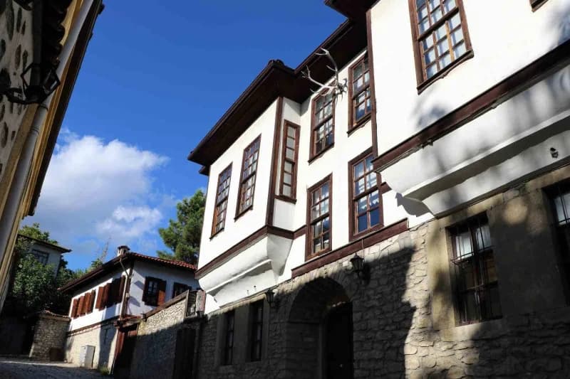 UNESCO Dünya Miras Listesi'nde yer alan Karabük'ün Safranbolu ilçesindeki tarihi evlerin ve konaklar