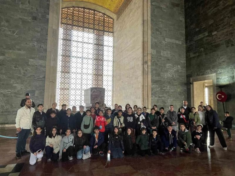 Gaziantep Kolej Vakfı Özel Ortaokulu öğrencileri Ankara’ya düzenledikleri geziyle tarihi ve kültürel