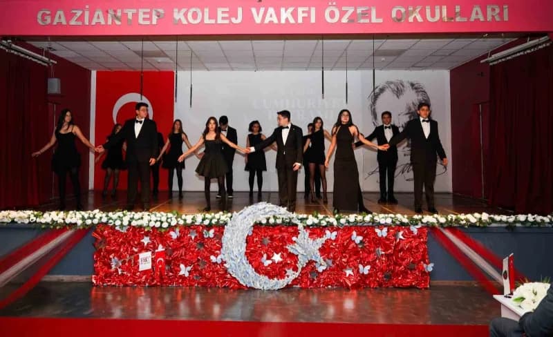 Gkvli minik kalplerden liselere unutulmaz kutlama