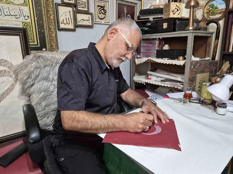 Eskişehirli Hattat Dr. Hüseyin Fidan, ‘Gubârî’ konusunda uzman hattatlar arasında yer alıyor.