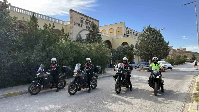 Yunus polisleri motosikletli