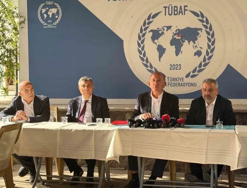 Gürsel Tekin, Anadolu Sohbetleri programında konuşuyor, CHP Genel Koordinatörü