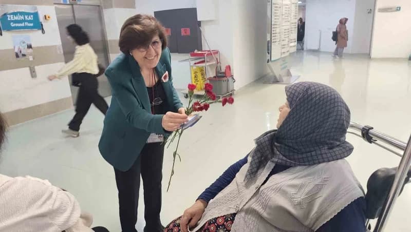 Manisa Celal Bayar Üniversitesi Hafsa Sultan Hastanesi’nde 26 Ekim Hasta Hakları Günü kapsamında has