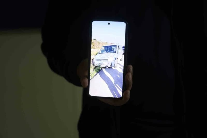 Polis ekiplerinin çalışmasıyla yaklaşık bir saat içerisinde bulunan aracına kavuşan Ertaş, polis ekiplerine teşekkür dil