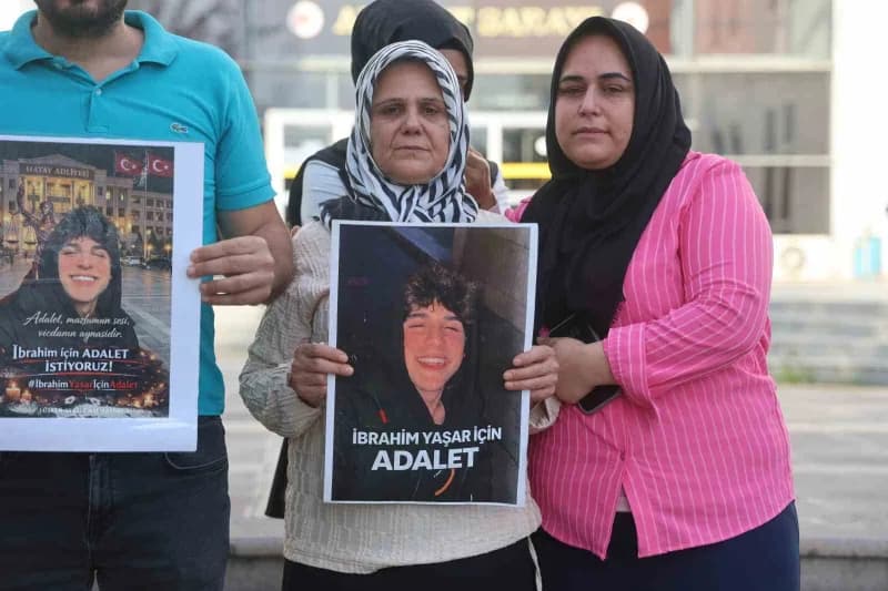 Yaşar ailesi ve yakınları