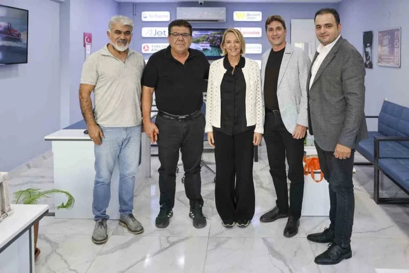 ATSO Başkan adayı Hatice Öz ziyaretlerini sürdürdü