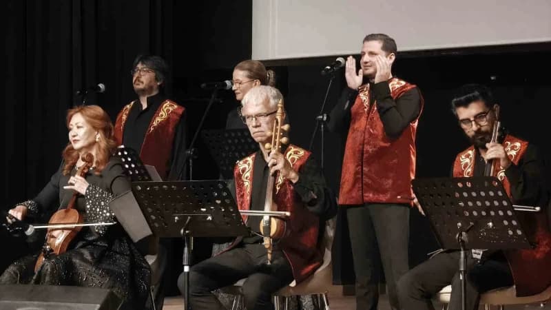 Bostancı'nın konuşmasının ardından Kültür ve Turizm Bakanlığı Müzik ve Dans Topluluğu tarafından konser verildi.