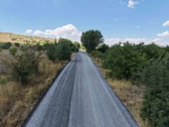 Malatya Hekimhan Kurşunlu-Güzelyurt grup yolunda tamamlanan yol çalışmasından görüntü