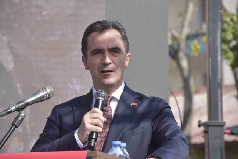Bitlis Valisi Ahmet Karakaya