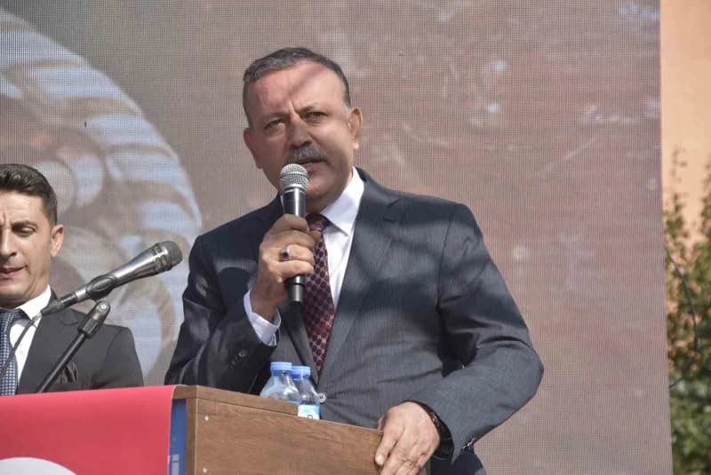 Bitlis Eren Üniversitesi Rektörü Prof. Dr. Necmettin Elmastaş
