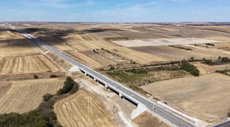 Ulaştırma ve Altyapı Bakanı Abdulkadir Uraloğlu, "Hızlı Tren ağımızı Çerkezköy’den Kapıkule’ye, Avrupa sınırına kadar ul