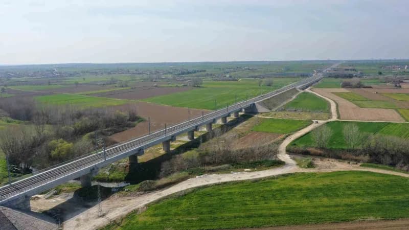 Ulaştırma ve Altyapı Bakanı Abdulkadir Uraloğlu, "Hızlı Tren ağımızı Çerkezköy’den Kapıkule’ye, Avrupa sınırına kadar ul