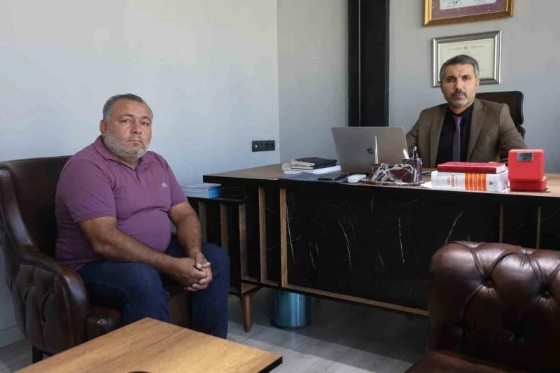 Hatay’da iddialara göre bilgisi dışında adına banka hesapları açılan 20 yaşındaki Abdurrahman Evli,