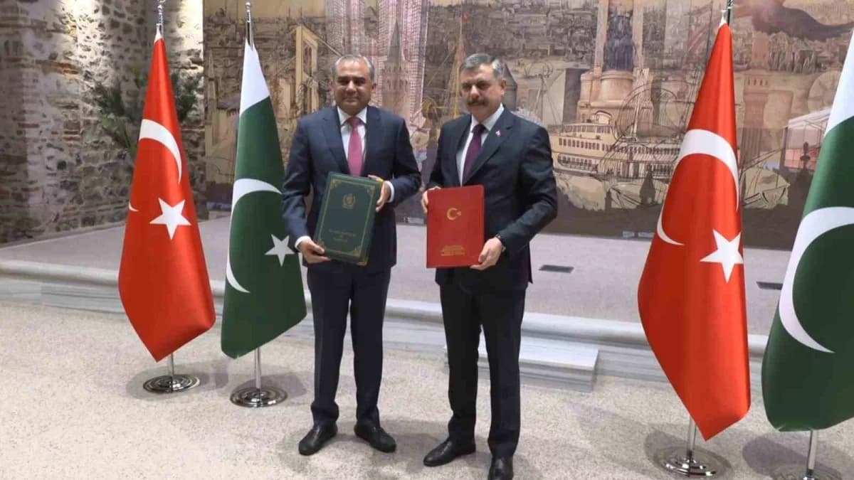 İçişleri Bakanı Mustafa Çiftçi, Pakistan Federal İçişleri Bakanı Syed Mohsin Raza Naqvi ve beraberindeki heyeti İstanbul