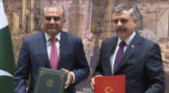İçişleri Bakanı Mustafa Çiftçi ve Pakistan İçişleri Bakanı Mohsın Naqvı İstanbul’da görüşme yaparken