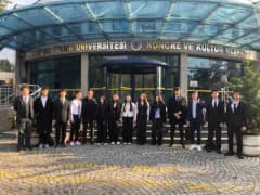 İhlas Koleji öğrencileri YTUMUN konferansında diplomasi başarısı gösteriyor