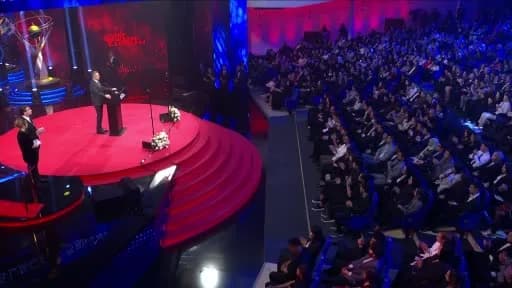 İletişim Başkanı Burhanettin Duran TRT Geleceğin İletişimcileri Yarışması Ödül Töreni’nde konuşma yaparken