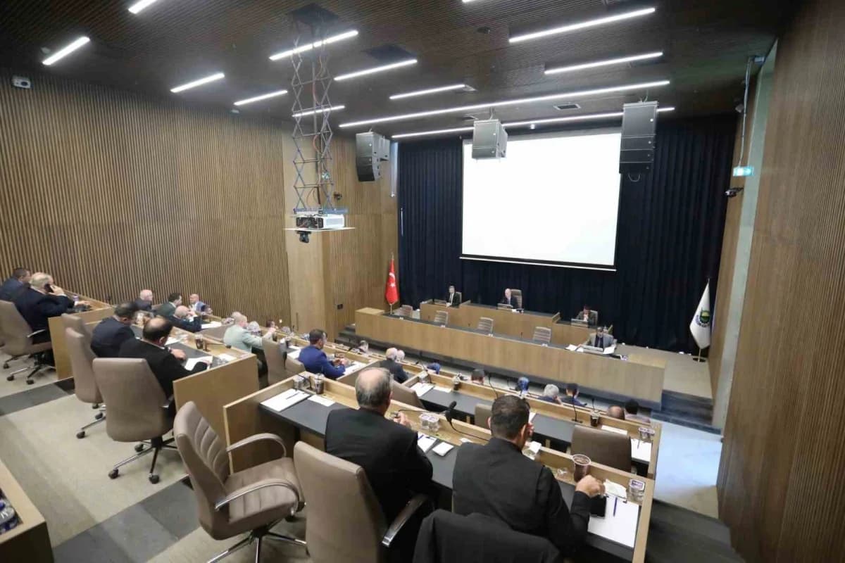 İnegöl Belediyesi ekim ayı olağan Meclis toplantısı yapıldı
