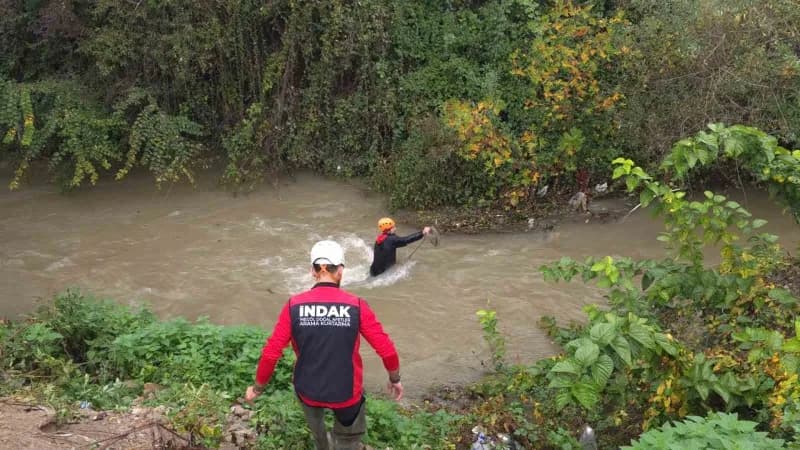 Bursa’nın İnegöl ilçesinde 6 gündür kendisinden haber alınamayan 33 yaşındaki Emrah Gedik’i bulmak i