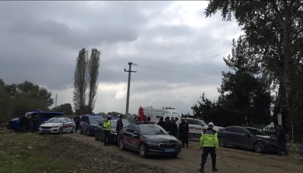 Bursa’nın İnegöl ilçesinde 6 gündür kendisinden haber alınamayan 33 yaşındaki Emrah Gedik’i bulmak i