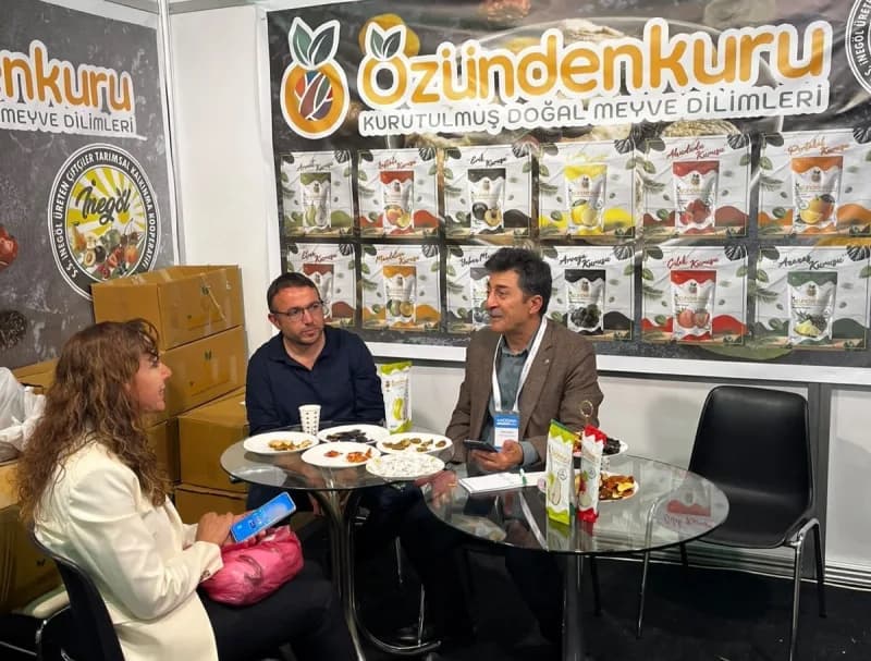 İnegöl’ün Tarım değerleri, İnegöl Belediyesi ve İnegöl Üreten Çiftçiler Kooperatifi iş birliğiyle Bursa Tarım Fuarı’nda