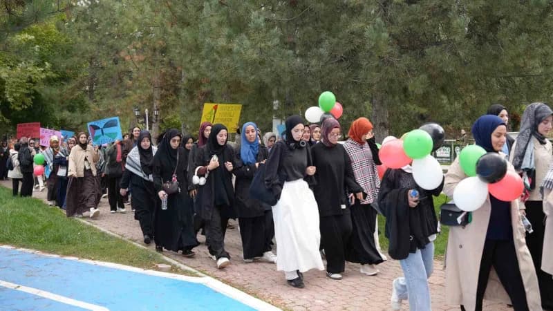 İnönü Üniversitesinde Filistin’e destek için tek yürek oldular