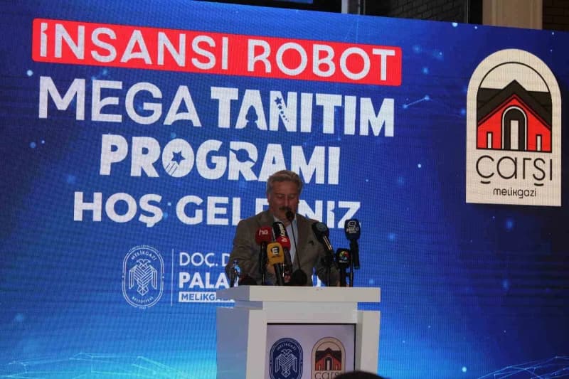 Melikgazi Belediye Başkanı Mustafa Palancıoğlu: "Yeni Selçuk Bayraktar’lar Kayseri'de yetişecek" dedi.
