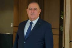 Mustafa Tecdelioğlu İstanbul Sanayi Odası Meclis Başkanlığı adaylığını açıklarken konuşma yapıyor