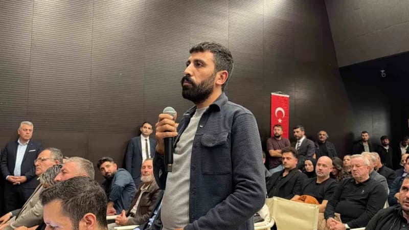 AK Parti İstanbul İl Başkanlığı tarafından düzenlenen "İstanbul’u Dinliyoruz" buluşmalarının üçüncüs