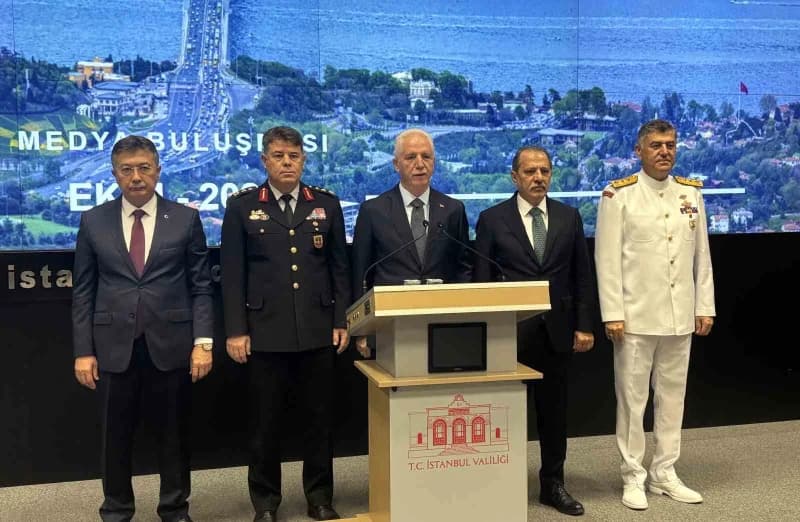 İstanbul Valisi Davut Gül basın toplantısında 2026 yılının ilk 9 ayına ilişkin emniyet verilerini açıklıyor