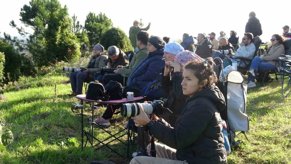 Cemre Vakfı ve Beykoz Belediyesi’nin katkılarıyla Beykoz Toygartepe’de bu yıl 5’incisi düzenlenen Yırtıcı Kuş Göçü Gözle