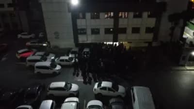 İstanbul’da yasa dışı bahis ve dolandırıcılık operasyonunda el konulan araçlar ve daireler