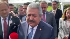 MHP Genel Başkan Yardımcısı Feti Yıldız TBMM'de basın mensuplarına açıklama yapıyor