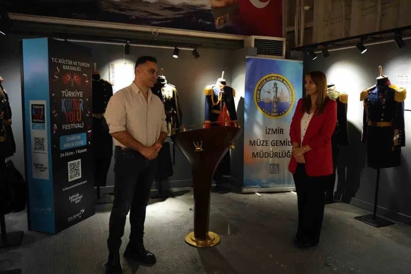 Kültür ve Turizm Bakanlığı tarafından düzenlenen İzmir Kültür Yolu Festivali, sergilerden söyleşiler