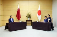 Japonya Başbakanı Sanae Takaichi ve Katar Başbakanı Şeyh Muhammed bin Abdurrahman Al Thani Tokyo’da görüşme yaparken