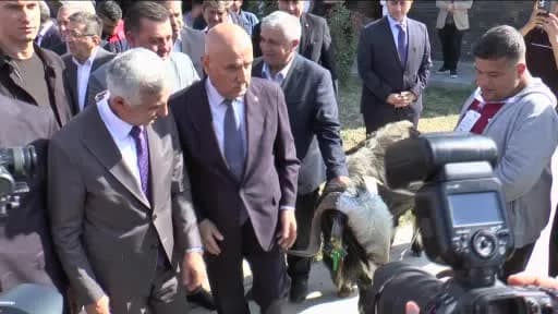 Kahramanmaraş Tarım Fuarı’nda tarım makineleri ve ekipmanlarının sergilendiği fuar alanı
