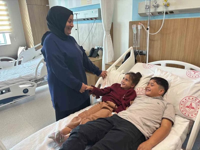 Kalplerinde aynı bölgedeki ve aynı büyüklükte delik tespit edilen 12 yaşındaki Yusuf Tuna Şahin ile
