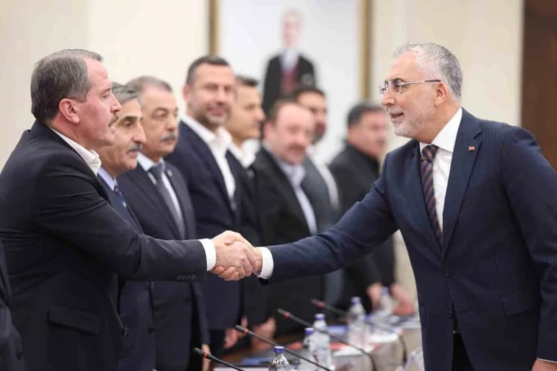 Kamu Personeli Danışma Kurulu (KPDK), ‘Kamu Personel Sistemine İlişkin Düzenleme İhtiyacı Bulunan Hususlar’ gündemiyle Ç