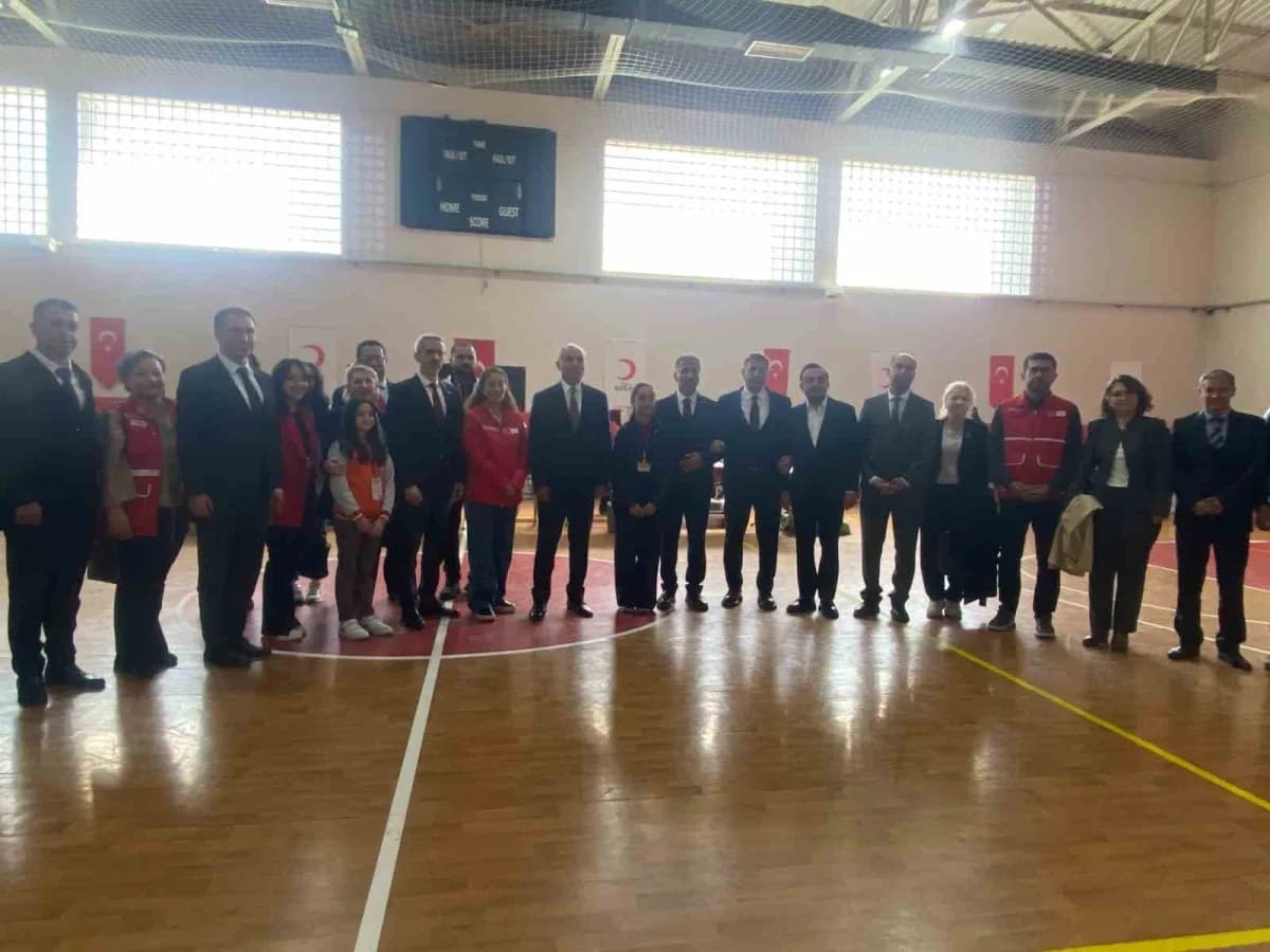 Ankara Sincan'da Kaymakamlık öncülüğünde, Sincan Belediyesi, İlçe Milli Eğitim Müdürlüğü ve Türk Kız